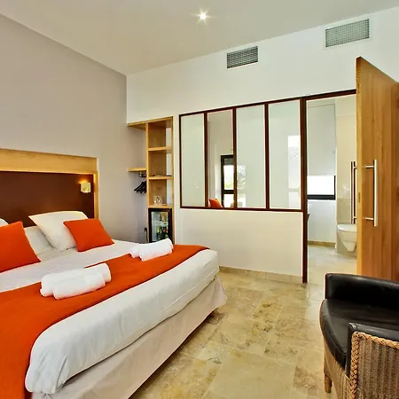 Otel De Compostelle 3*