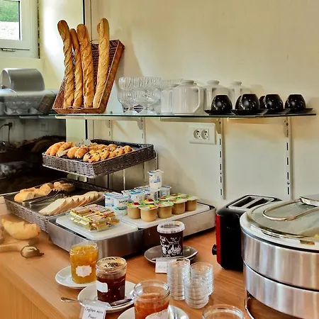 ホテル ドゥ コンポステル サルラ・ラ・カネダ