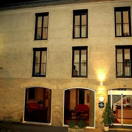 ドゥ コンポステル ホテル サルラ・ラ・カネダ